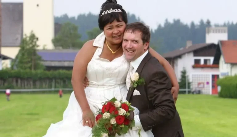 Bauer sucht Frau Liebesgeschichten Staffeln — Josef und Narumol bei ihrer Hochzeit