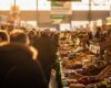 Volle Halle auf der Grünen Woche in Berlin während der Öffnungszeiten