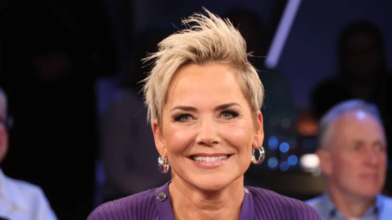 Inka Bause Porträt — Beauty- und Botox-Statements der RTL-Moderatorin